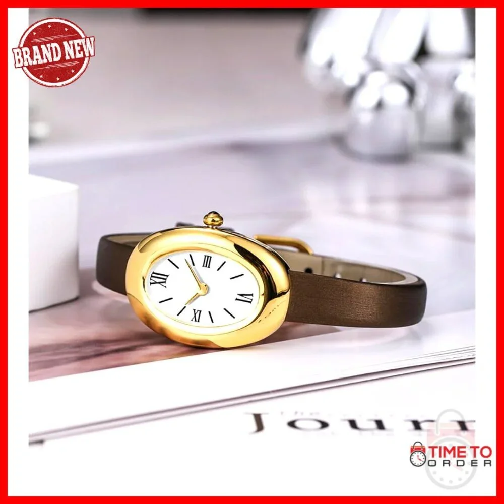 Elegant Gold-Tone Bangle Watch Quartz Movement Minimal Chic Wristwatch